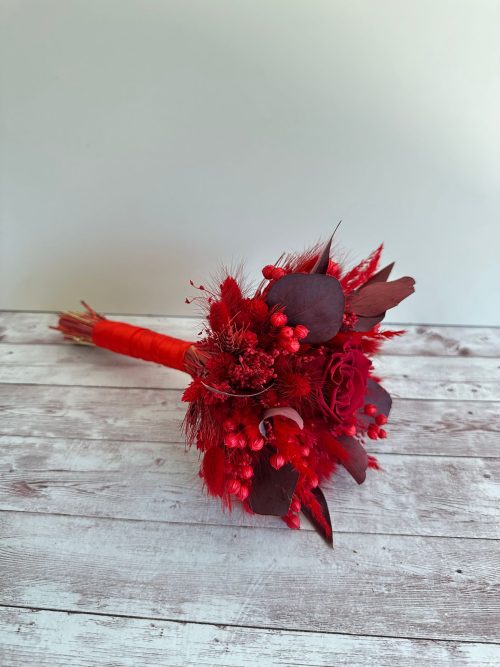 Buchet de nunta/logodna cu plante rosii