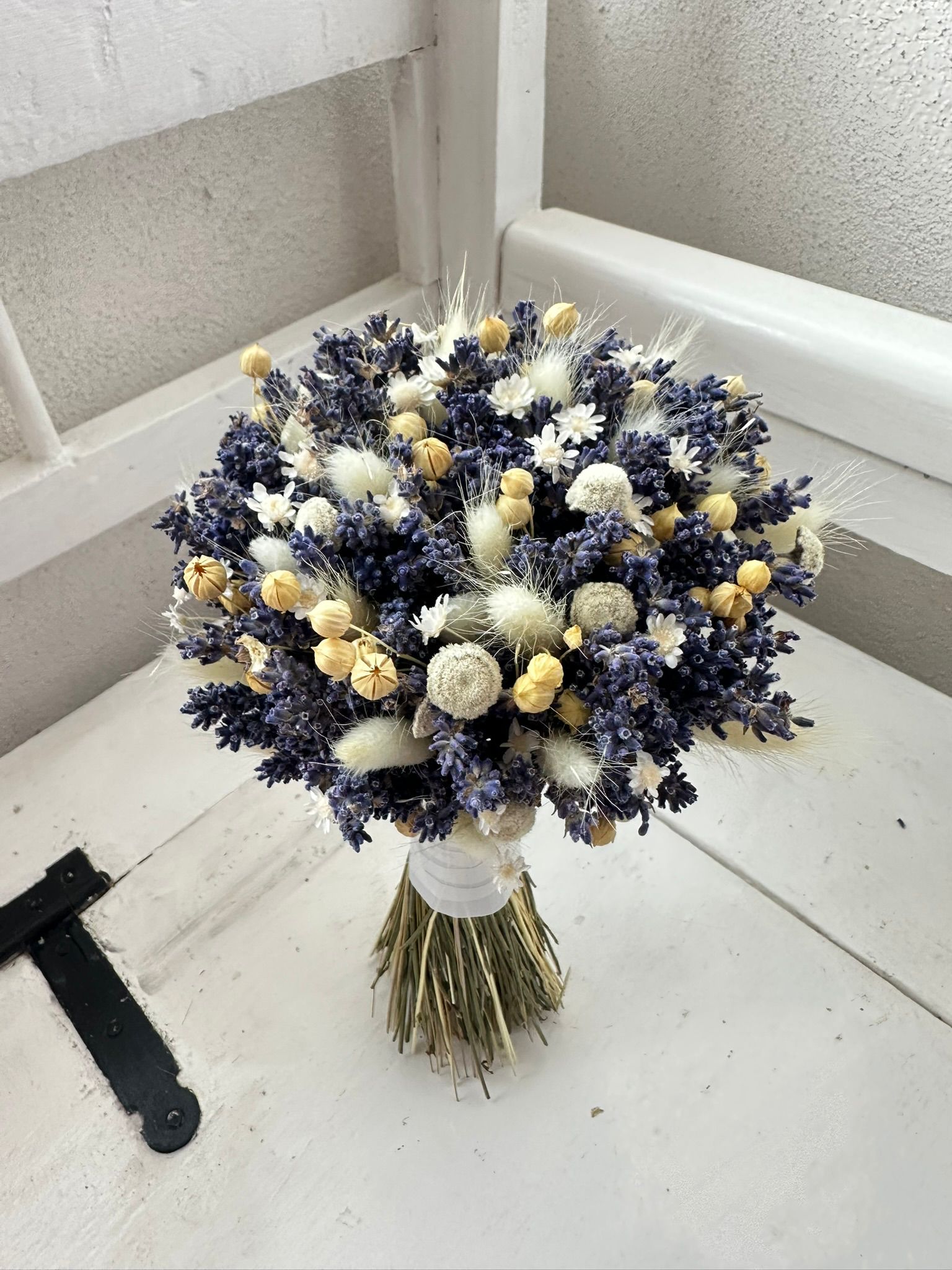 Buchet mireasa, nasa din lavanda si plante uscate crem, ivory 16-18 cm