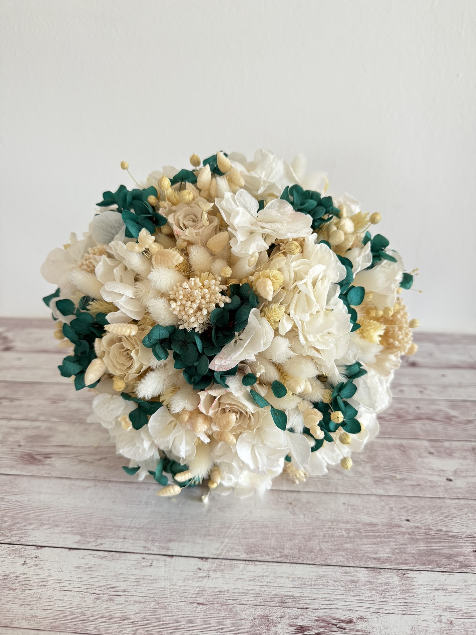 Buchet mireasa alb verde - imagine 3
